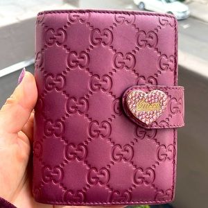 Pink GUCCI agenda 💗💗💗